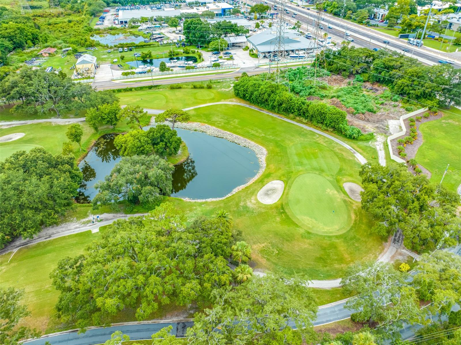 COVE CAY VILLAGE III - Residential