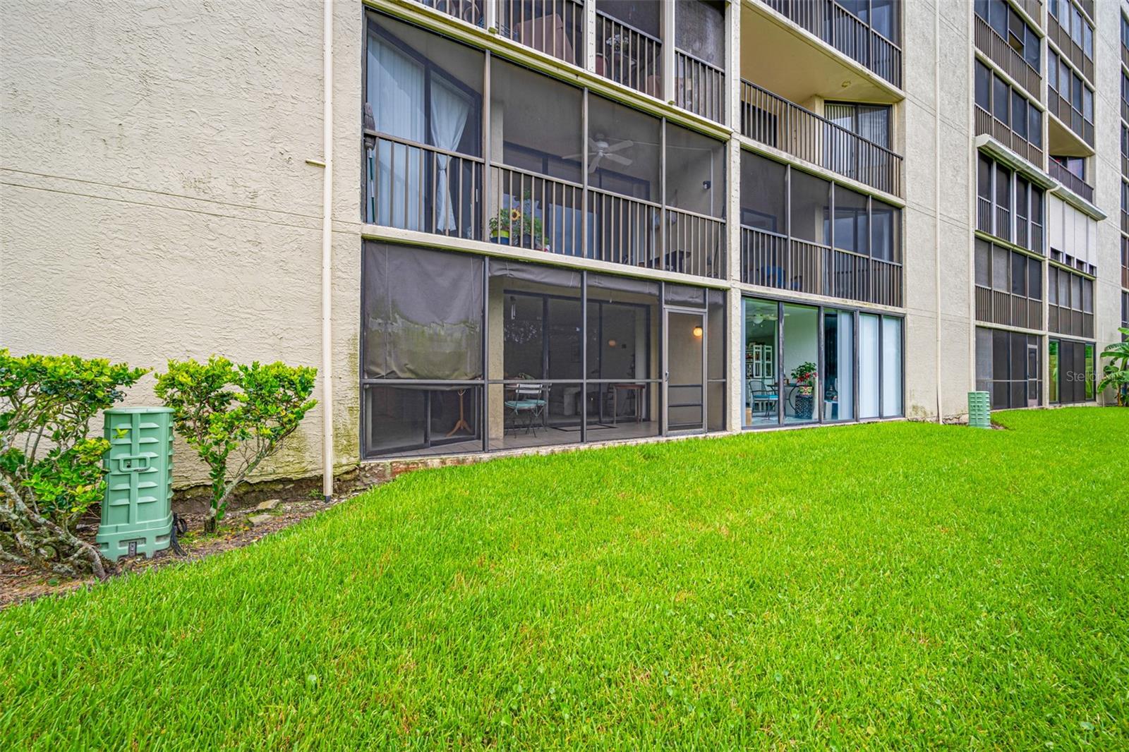 COVE CAY VILLAGE III - Residential