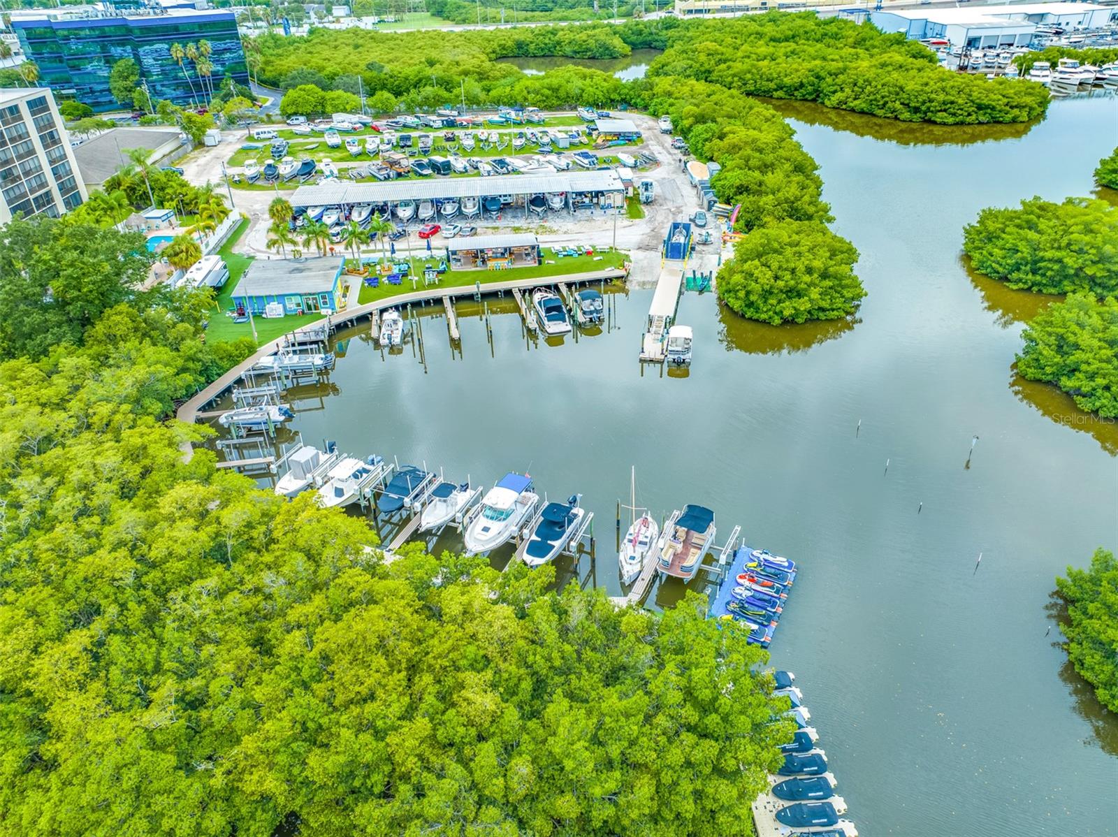 COVE CAY VILLAGE III - Residential