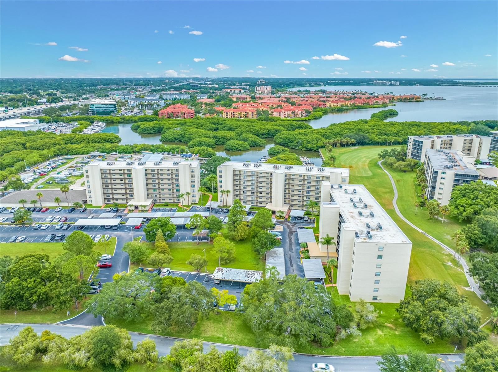 COVE CAY VILLAGE III - Residential