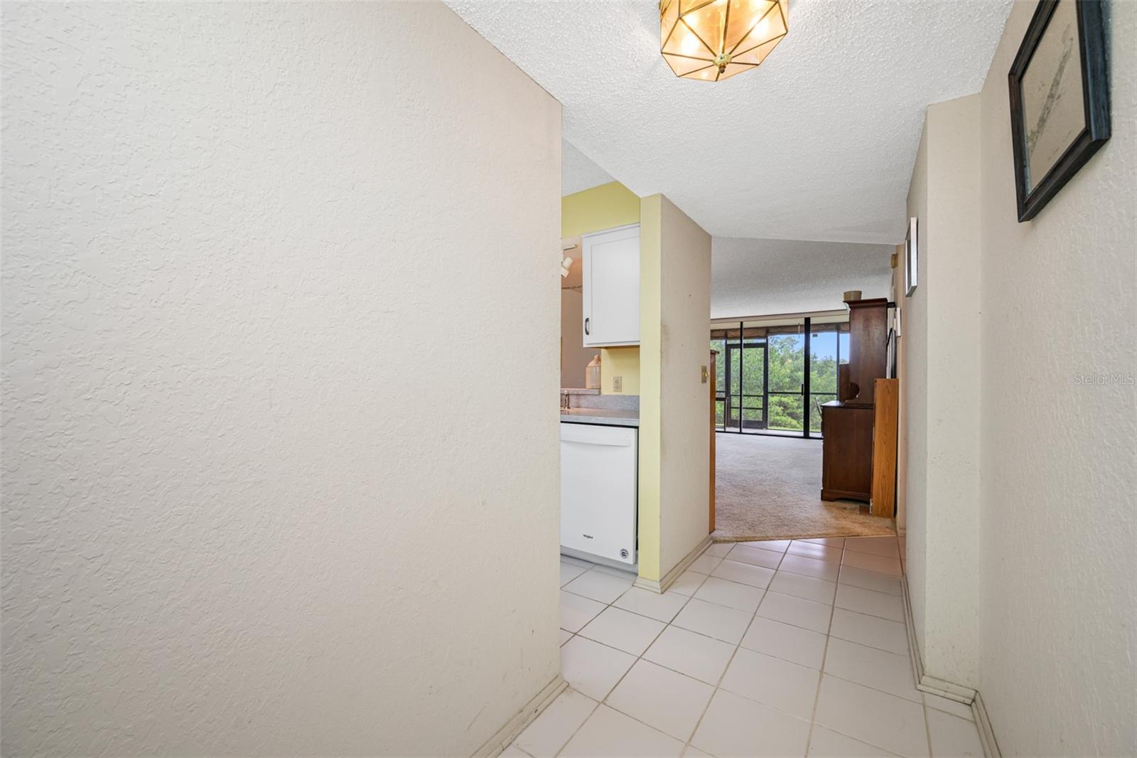 COVE CAY VILLAGE III - Residential