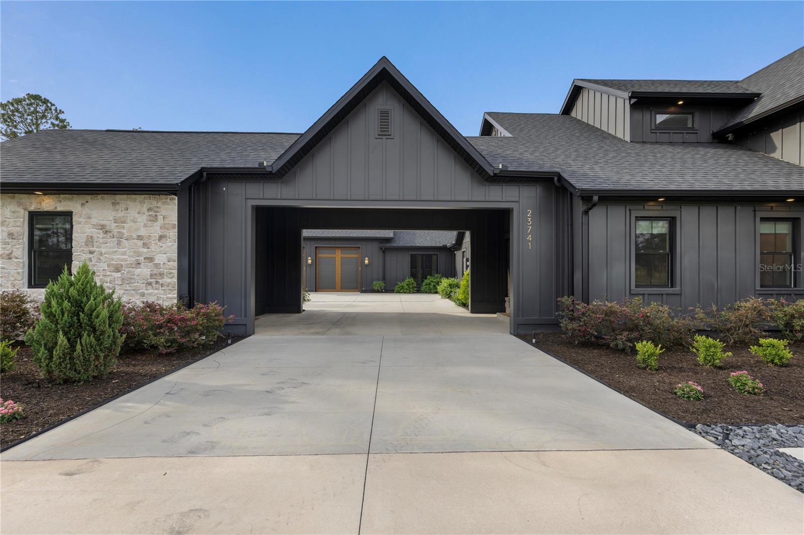 LAKEWOOD RANCHES SUB - Residential