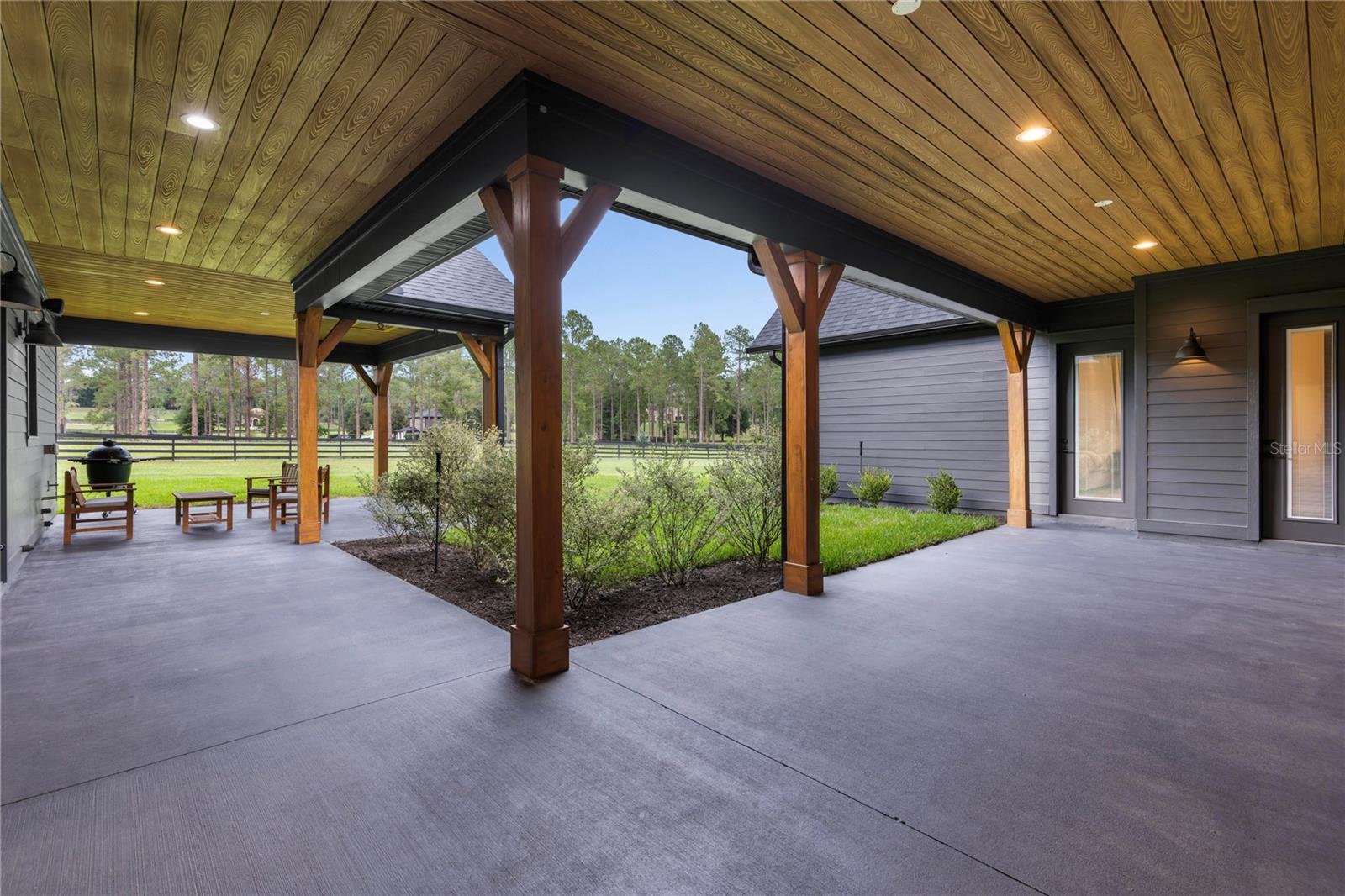 LAKEWOOD RANCHES SUB - Residential