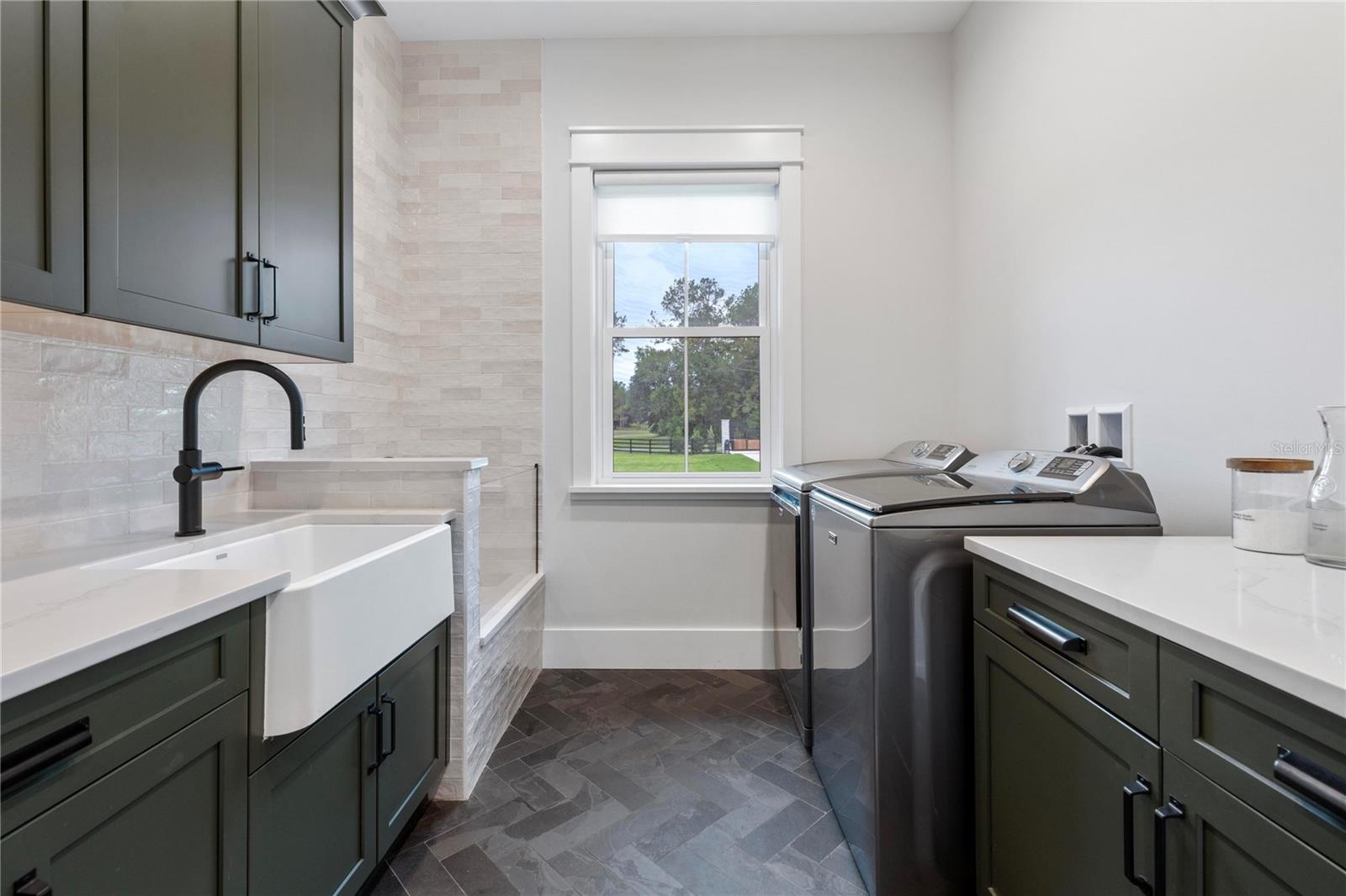 LAKEWOOD RANCHES SUB - Residential