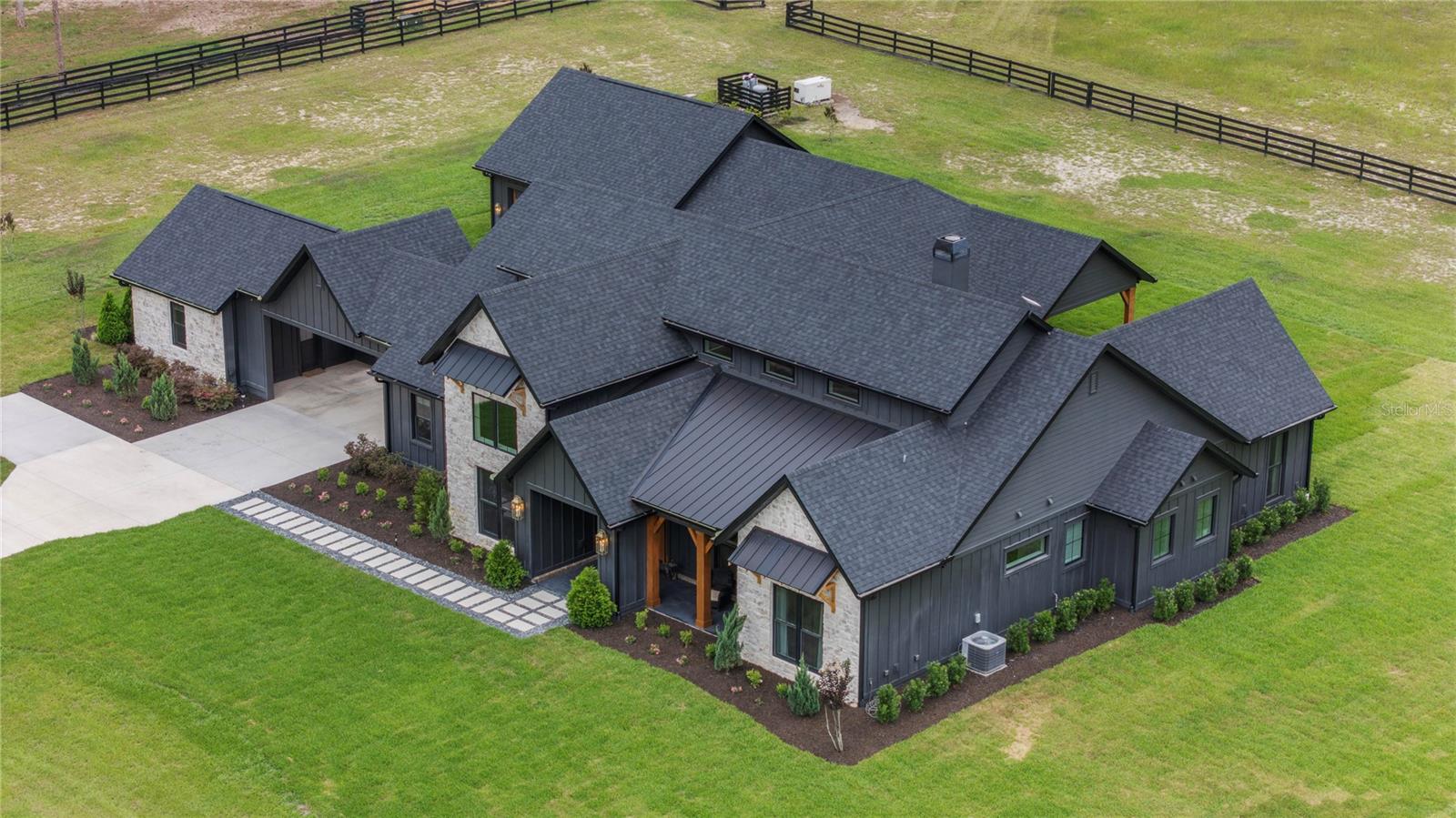 LAKEWOOD RANCHES SUB - Residential