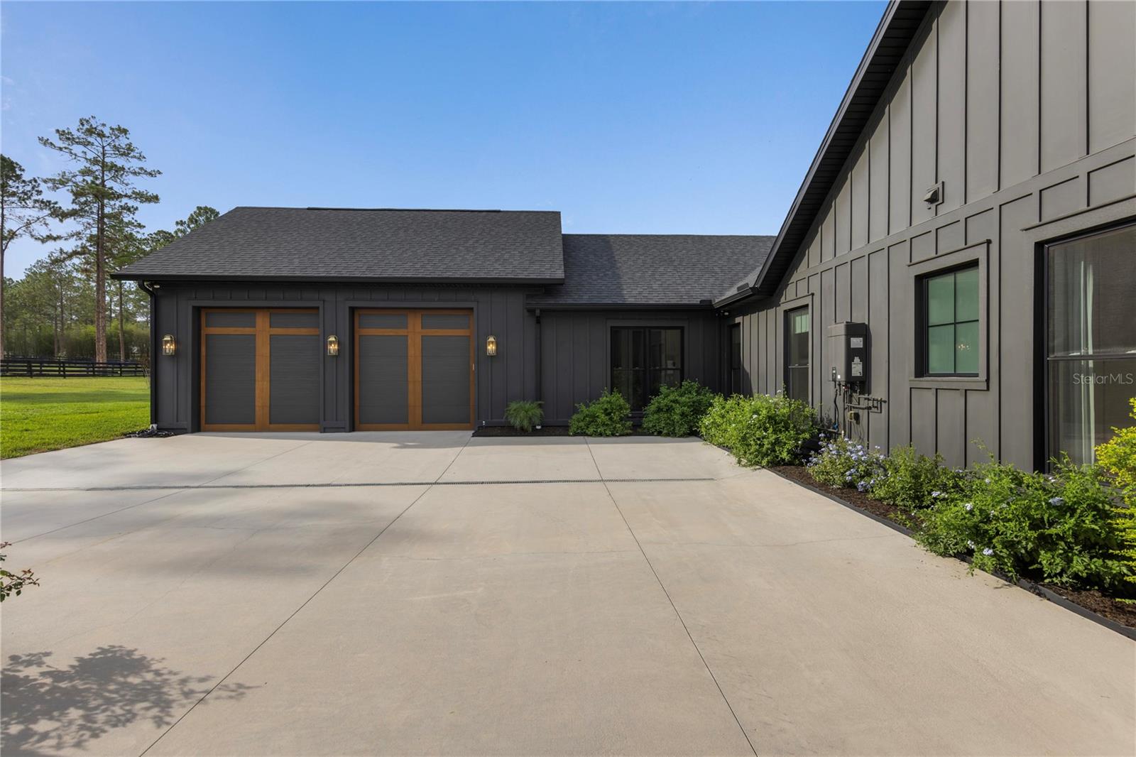 LAKEWOOD RANCHES SUB - Residential