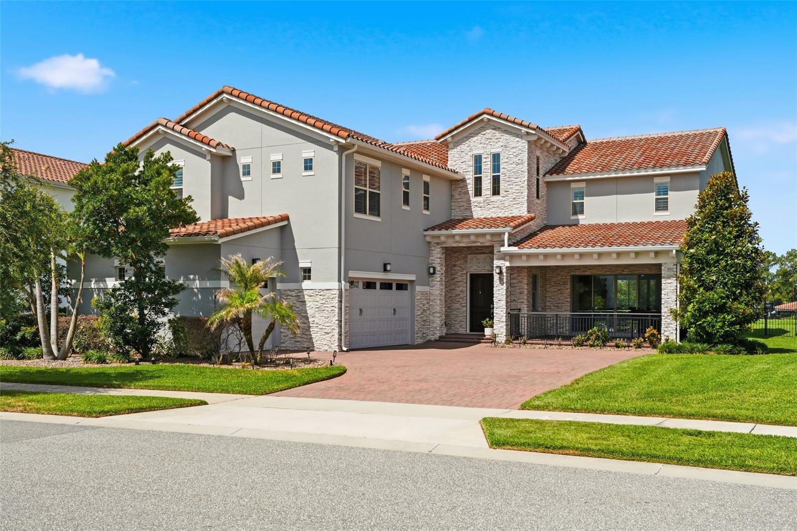 AVALON COVE - Residential