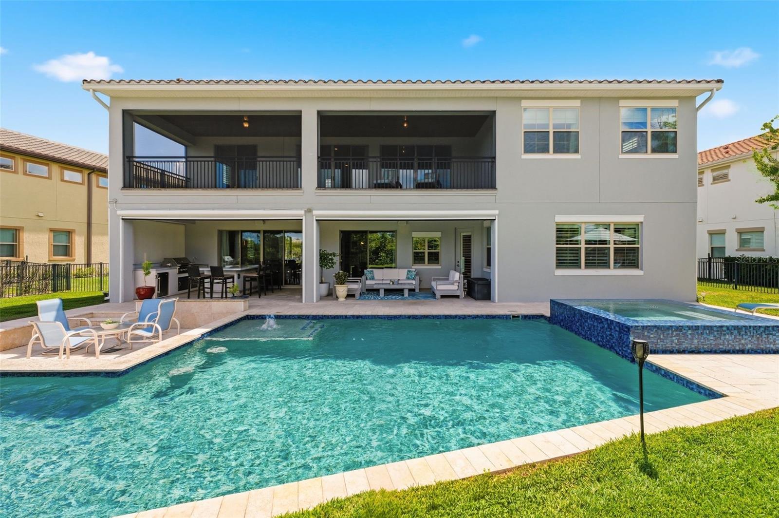 AVALON COVE - Residential