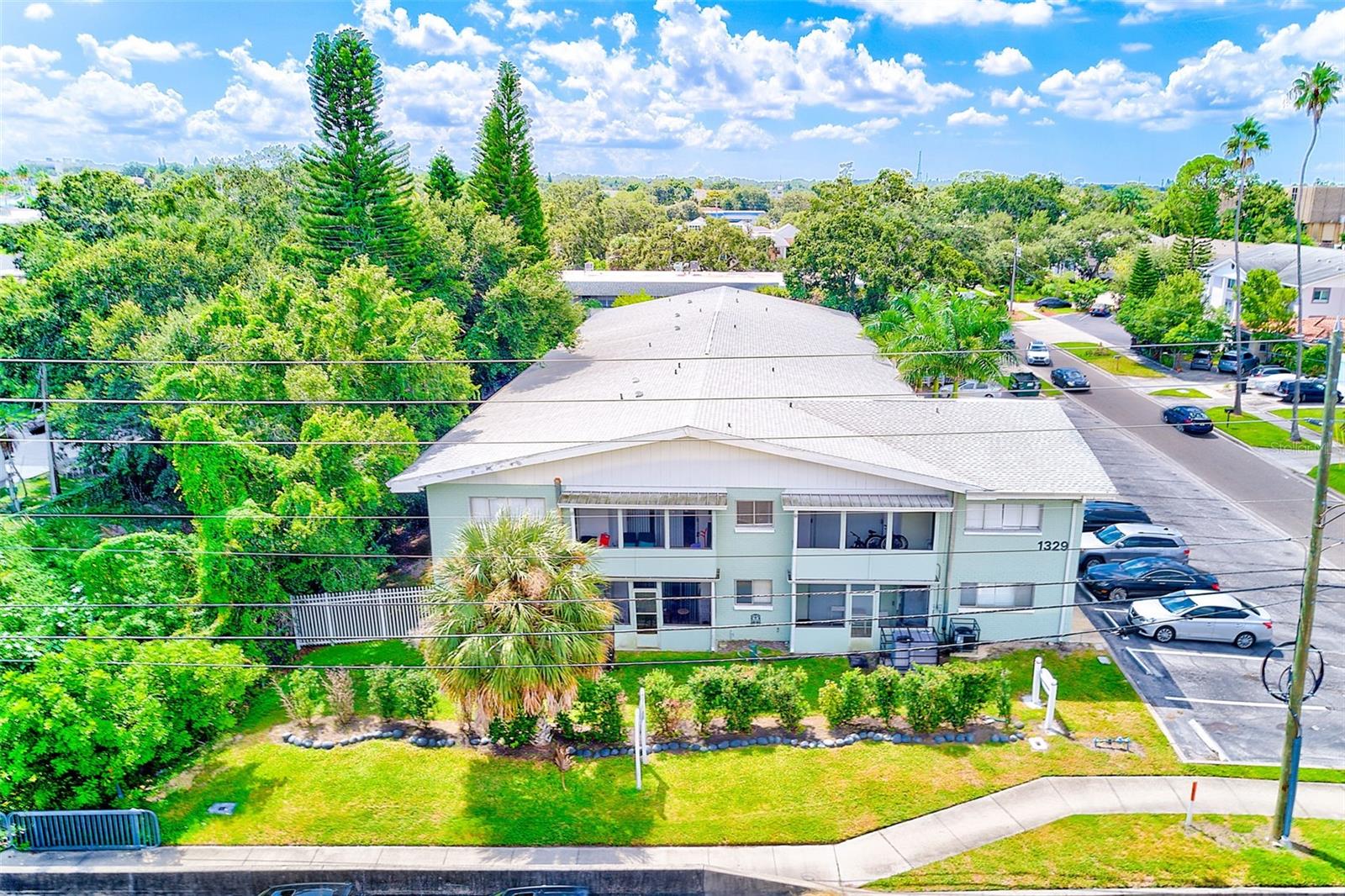 DREW GARDEN APTS COO - Residential Lease