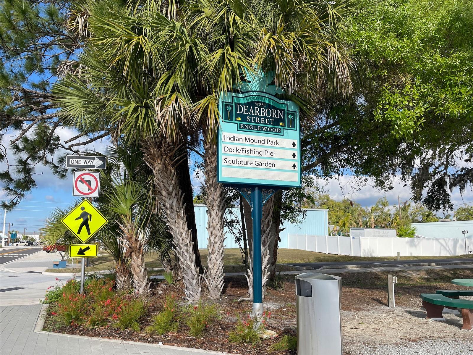 HOLIDAY TRAVEL PARK ENGLEWOOD - Residential
