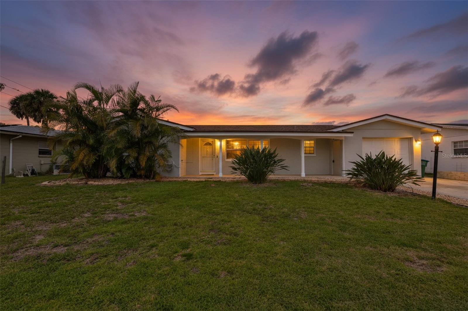 RIDGEWOOD GROVES - Residential