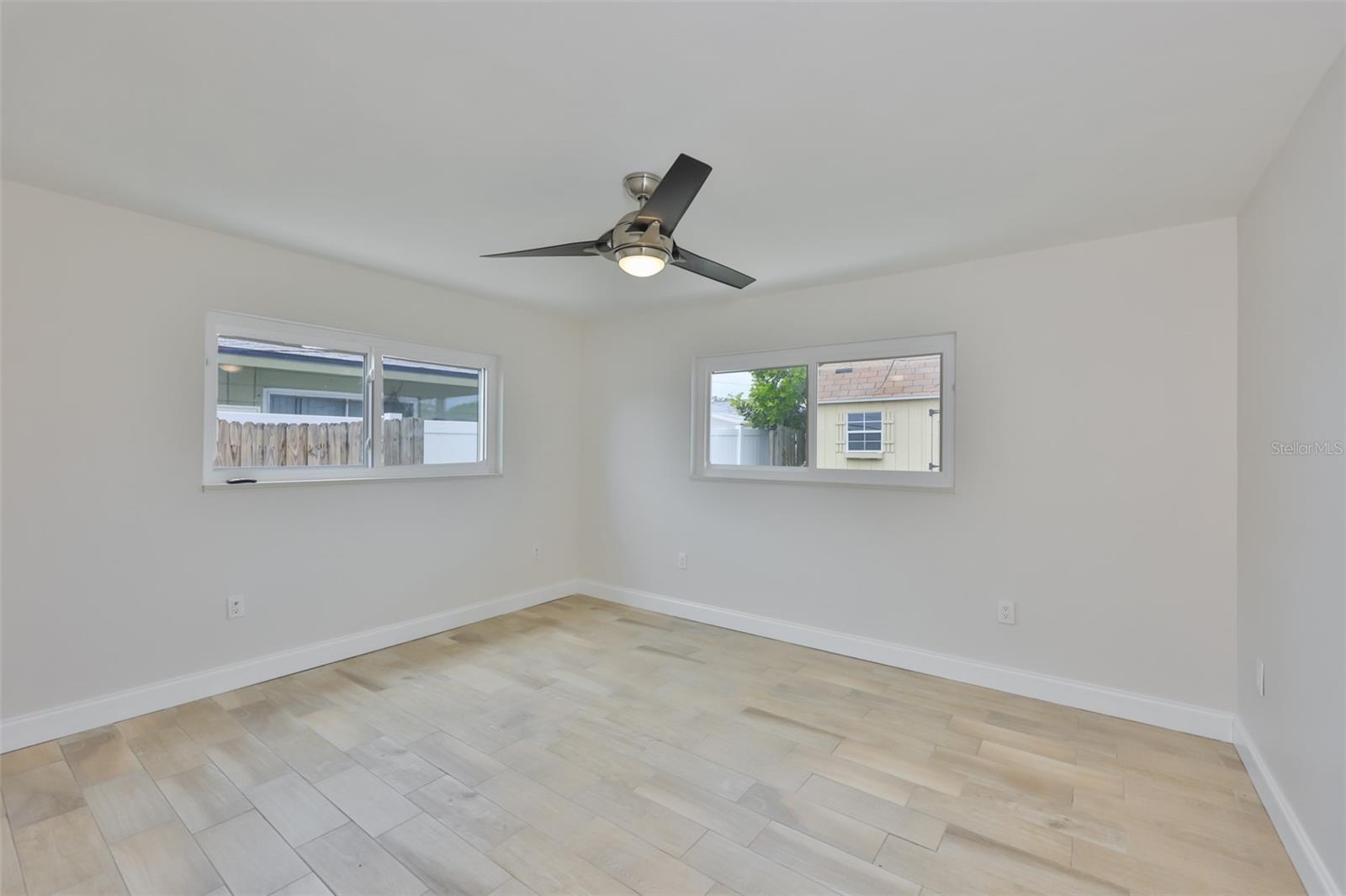 RIDGEWOOD GROVES - Residential