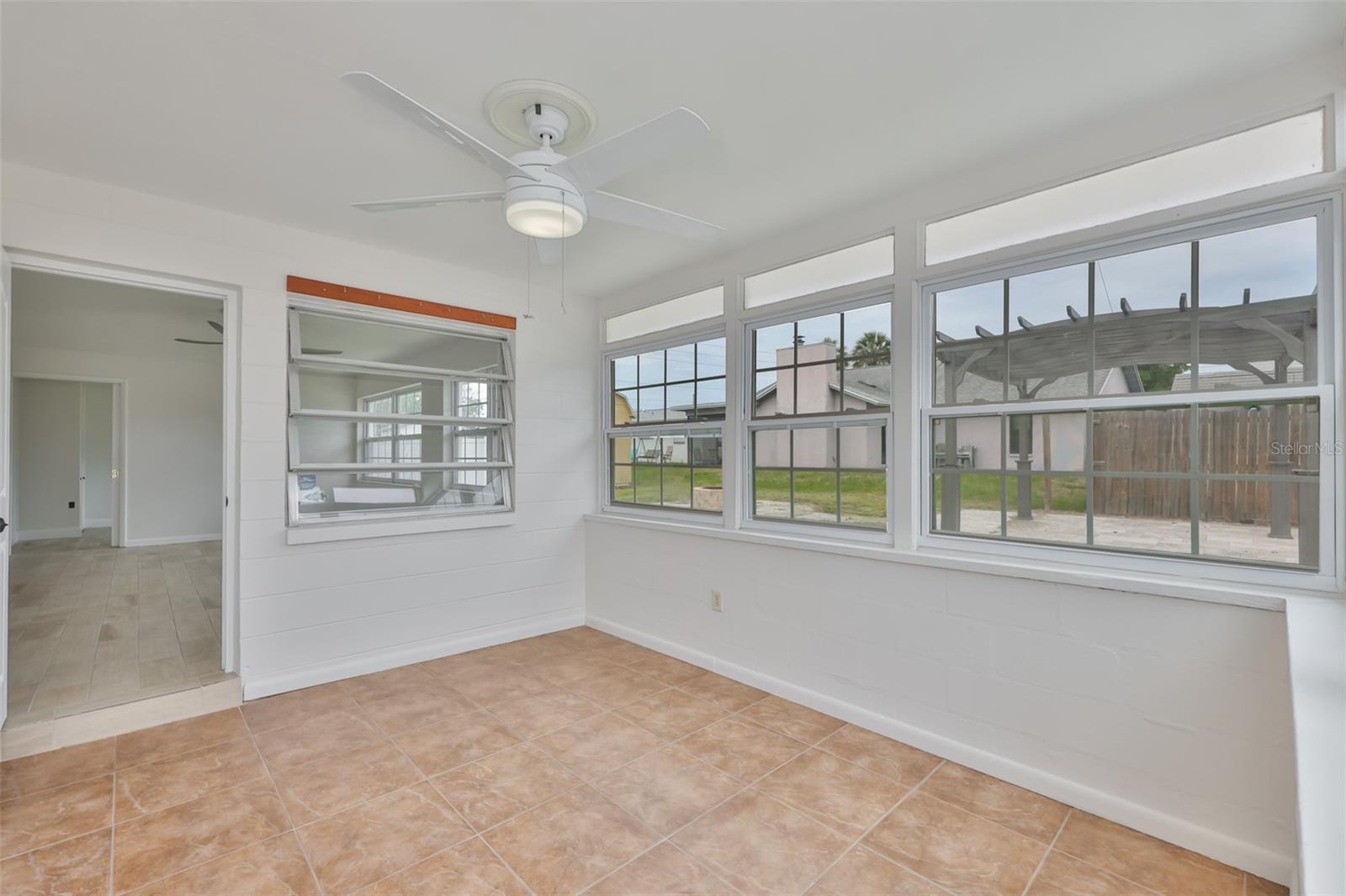 RIDGEWOOD GROVES - Residential