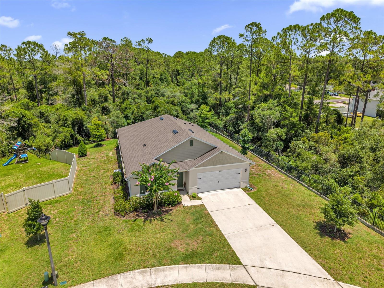 LAKE GLEASON RESERVE - Residential