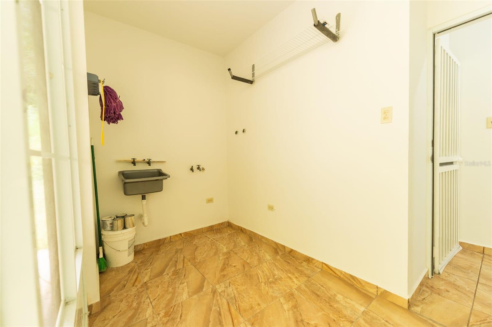 SECTOR LOS PUENTES - Residential