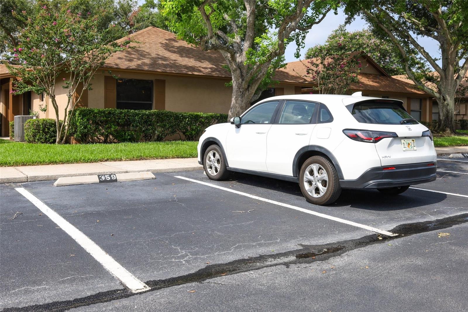 TOWNHOMES WINTER GARDEN - Residential