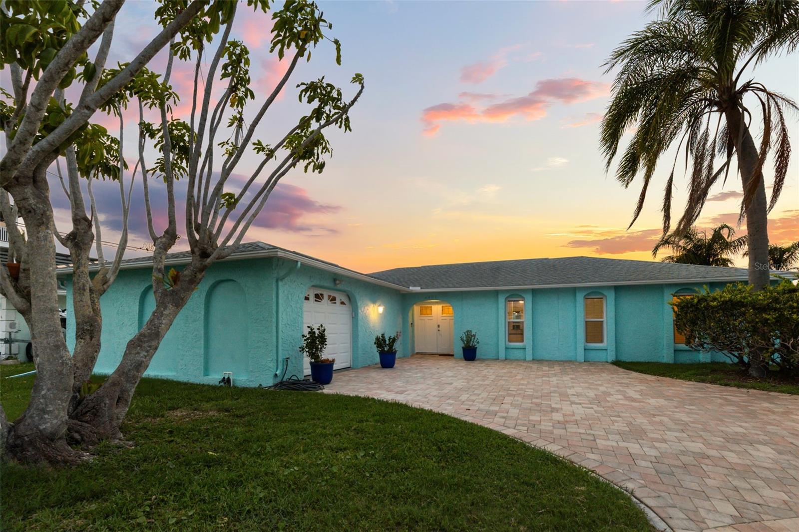 HARBOR ISLES - Residential
