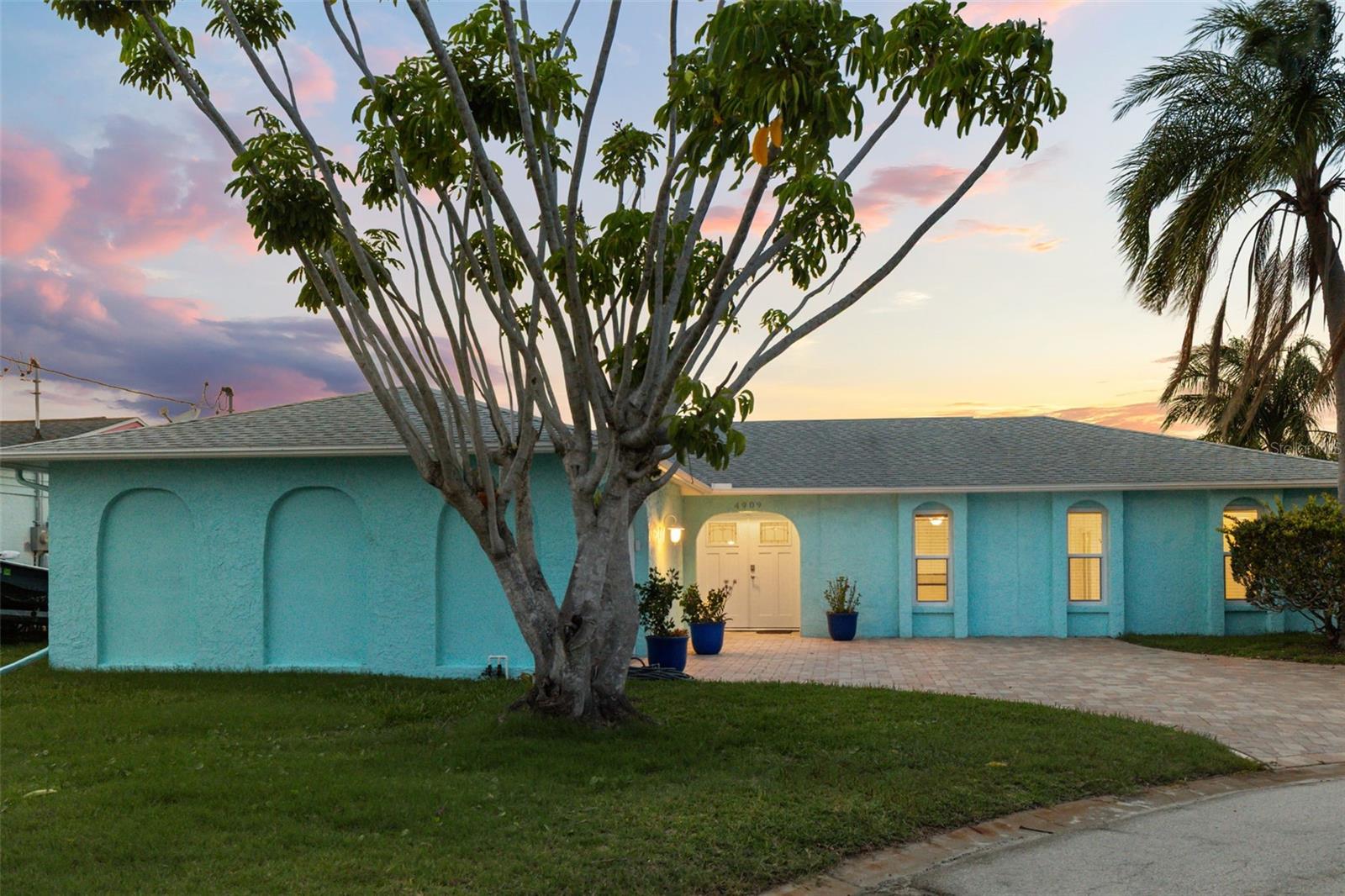HARBOR ISLES - Residential