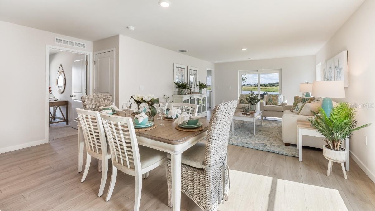 DRIFTWOOD BAY - Residential