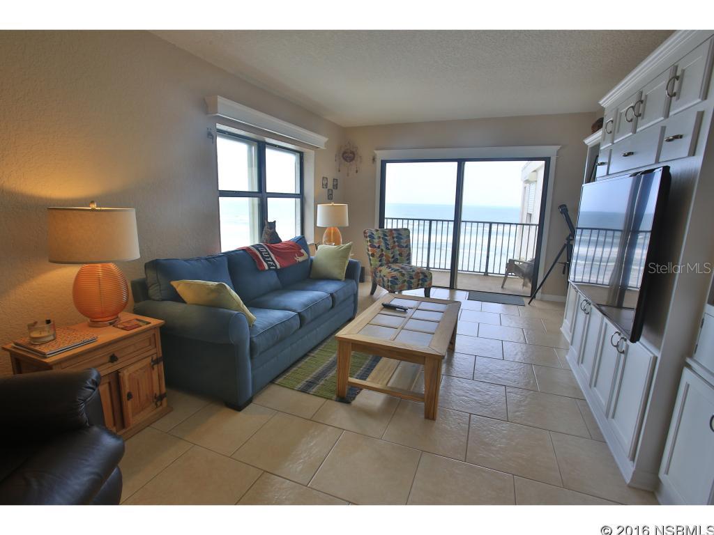 Danbury Breakers Condo - Residential
