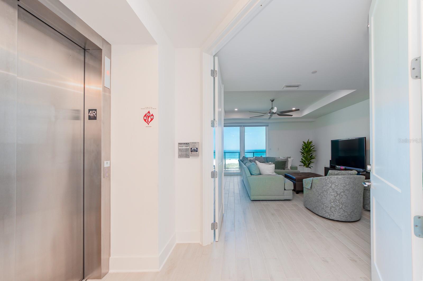 PURA VIDA RESIDENCES CONDO - Residential