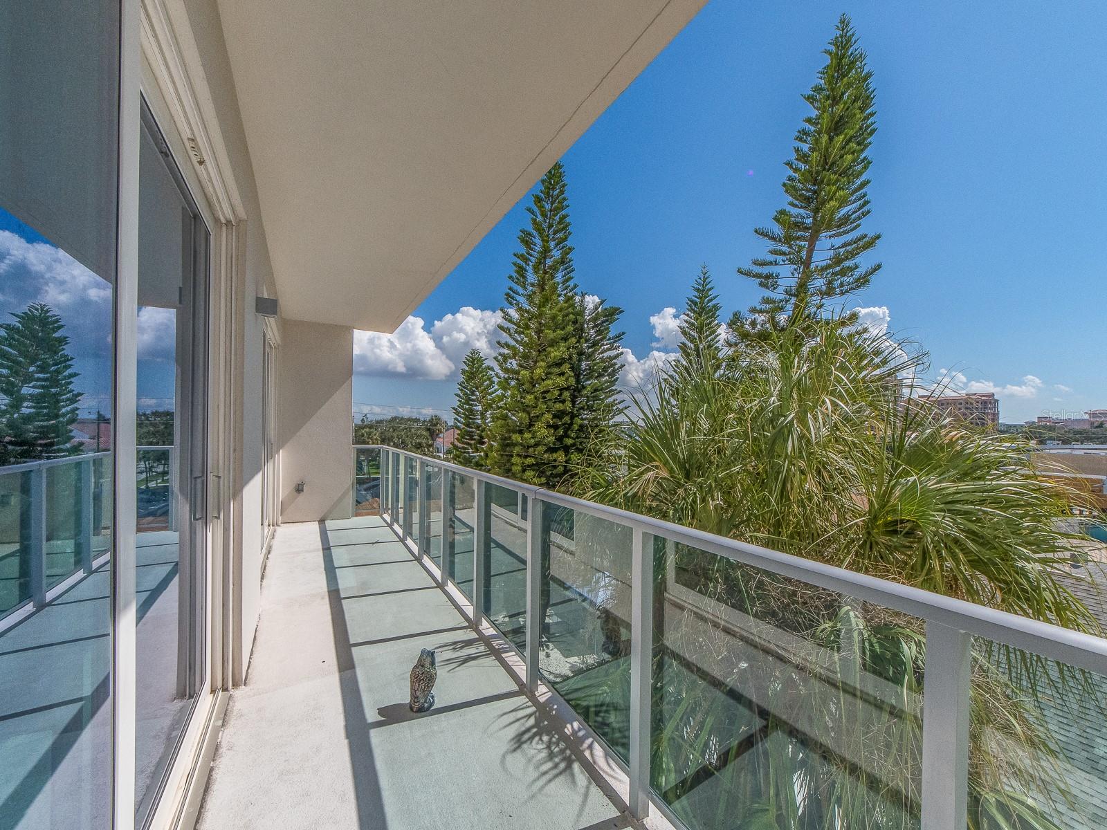 PURA VIDA RESIDENCES CONDO - Residential