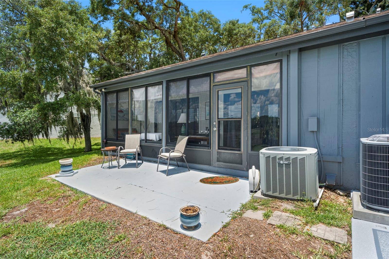TMBR PINES PN GR VL - Residential
