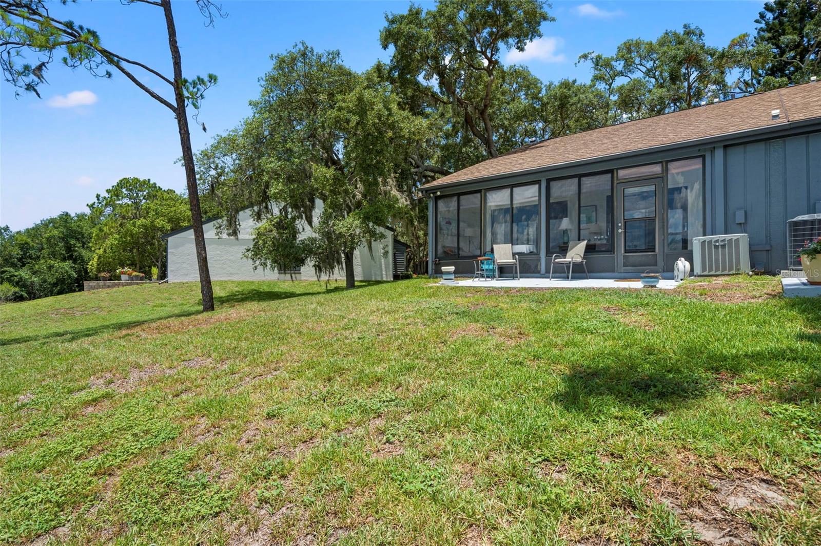 TMBR PINES PN GR VL - Residential