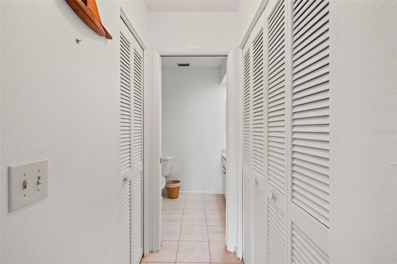 TMBR PINES PN GR VL - Residential
