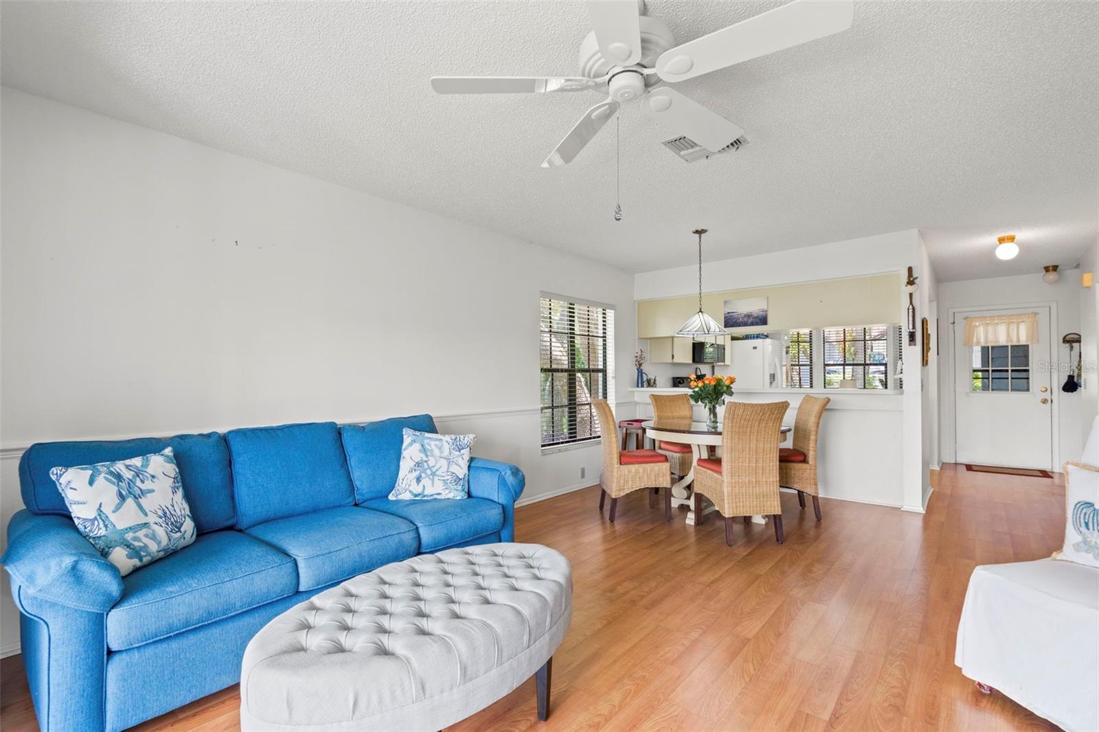 TMBR PINES PN GR VL - Residential