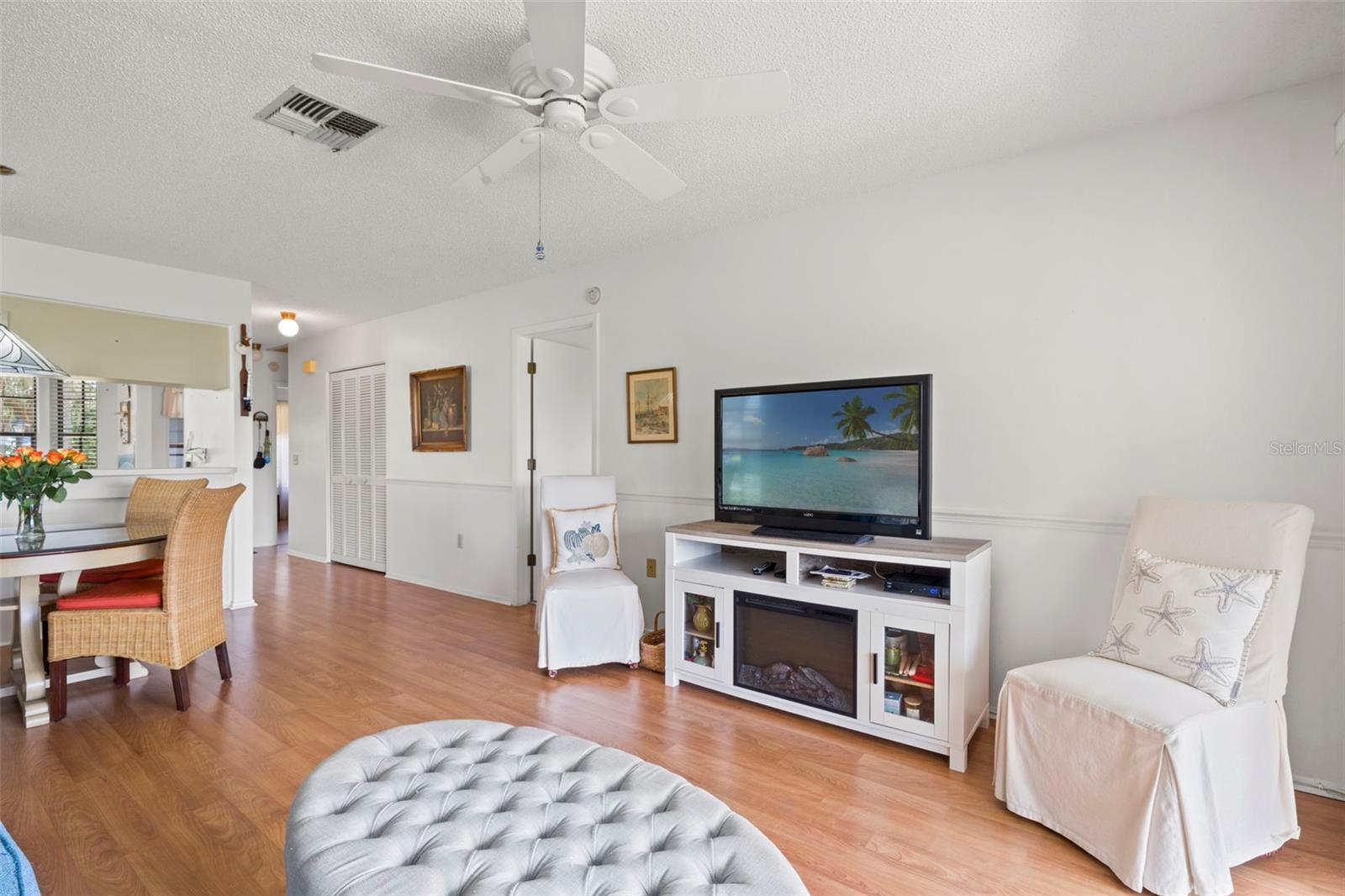 TMBR PINES PN GR VL - Residential