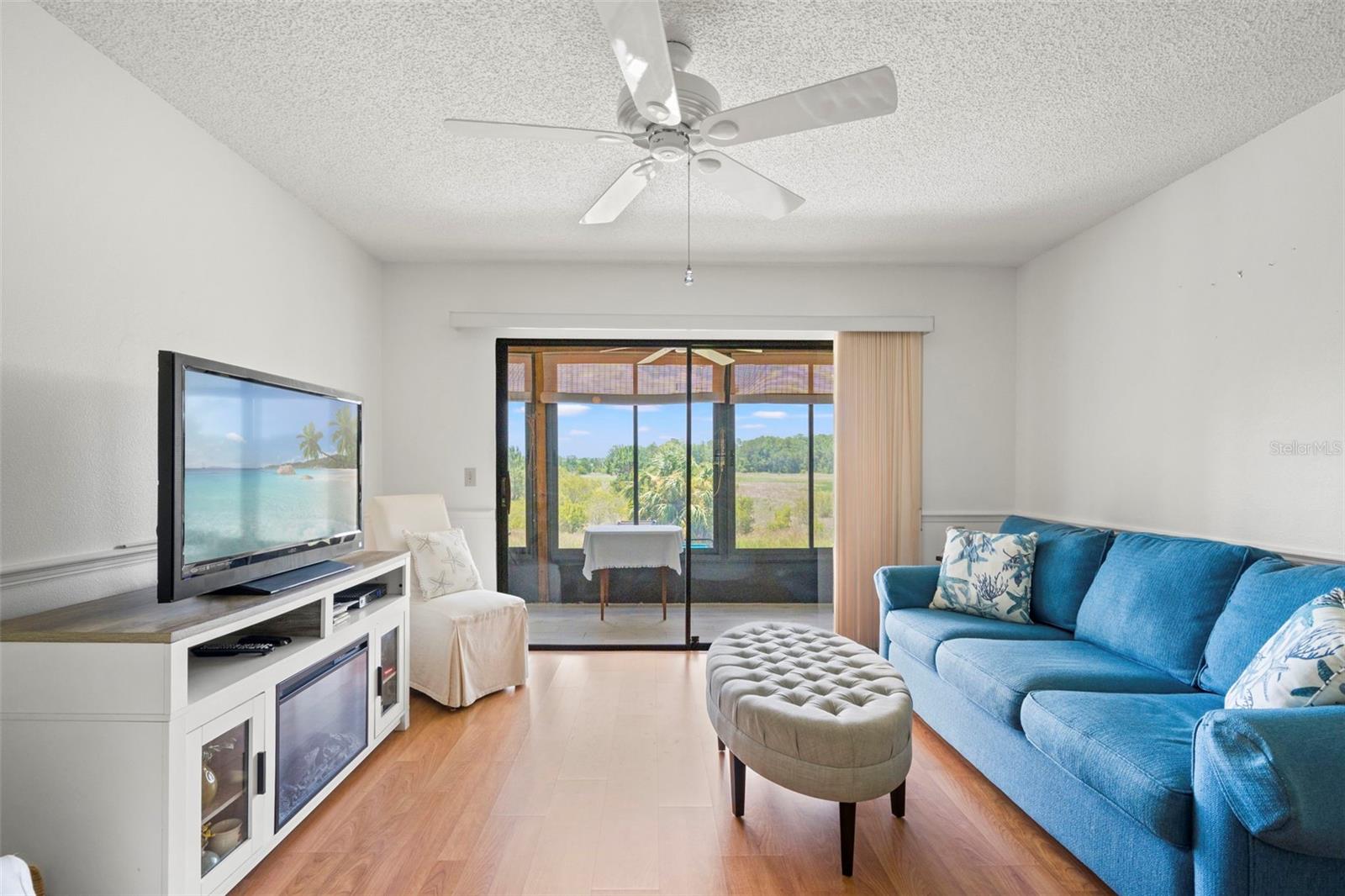 TMBR PINES PN GR VL - Residential