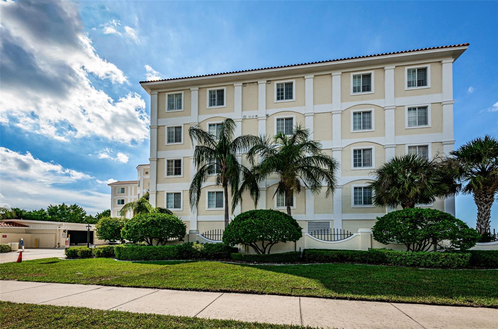 VILLA DEL MAR OF CLEARWATER CONDO - Residential