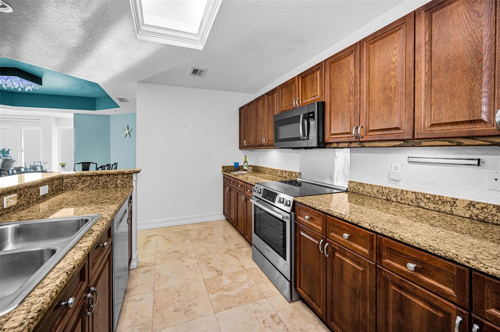 VILLA DEL MAR OF CLEARWATER CONDO - Residential