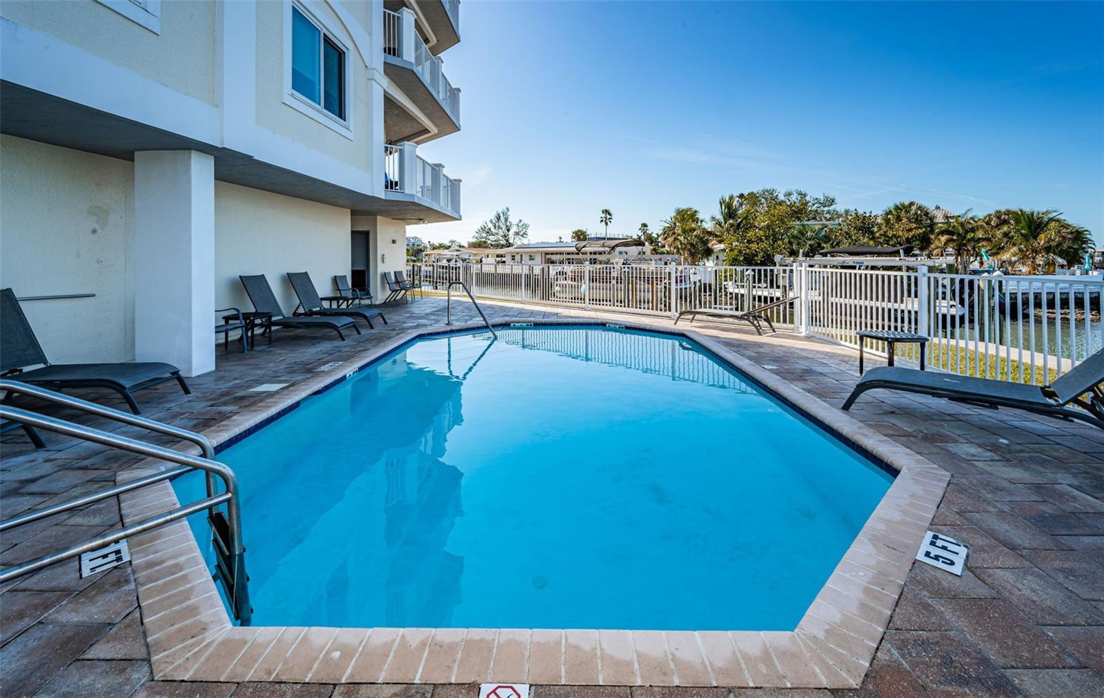 VILLA DEL MAR OF CLEARWATER CONDO - Residential
