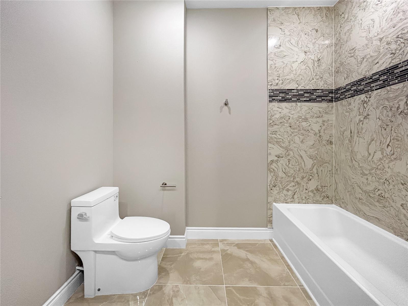 PROVIDENCE GOLF COMMUNITY FAIRWAY VILLAS - Residential