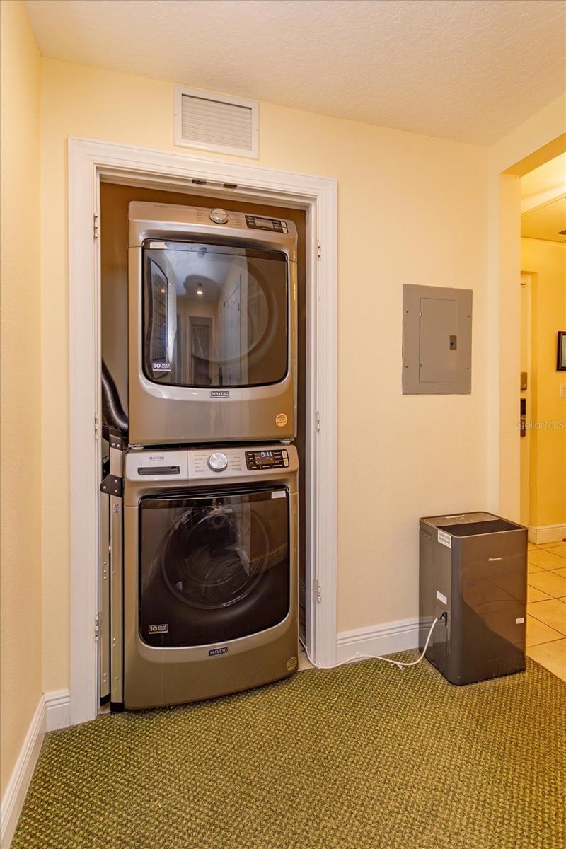 HERITAGE CROSSING CONDO PH 14 - Residential
