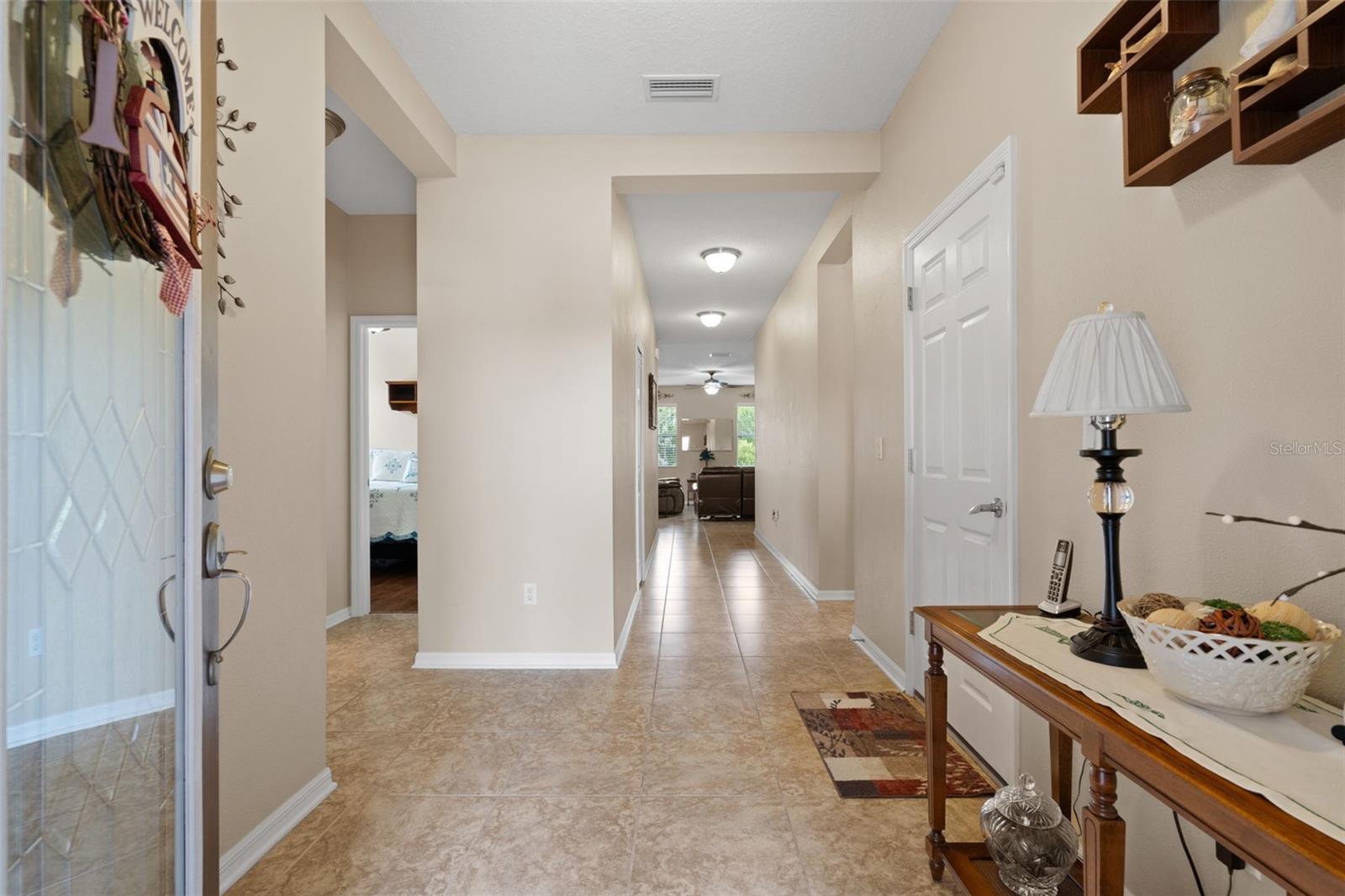 WATERS EDGE 03 - Residential