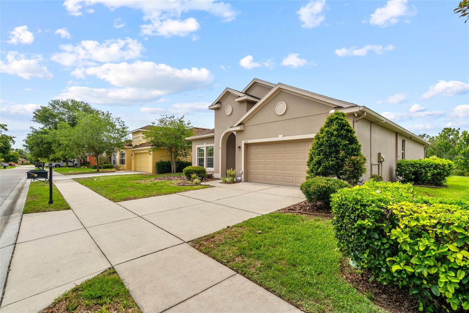 WATERS EDGE 03 - Residential