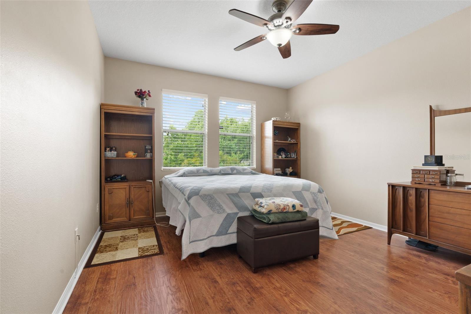 WATERS EDGE 03 - Residential