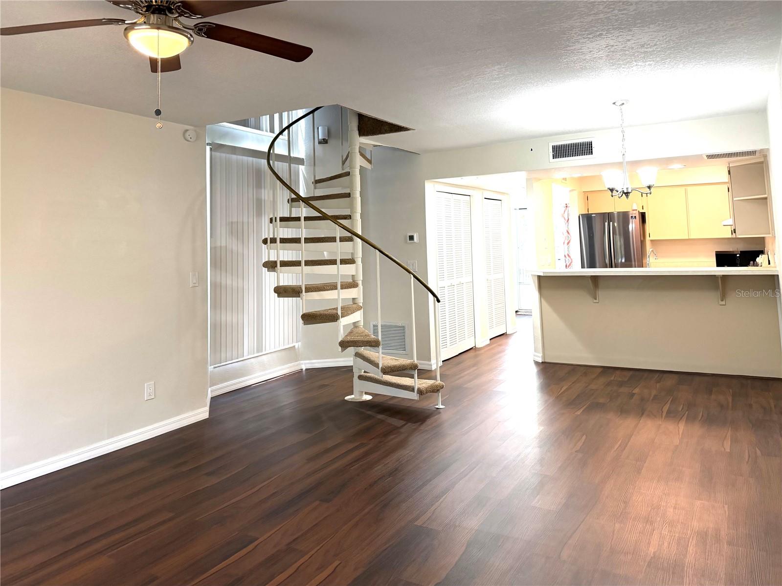CYPRESS COVE - Residential