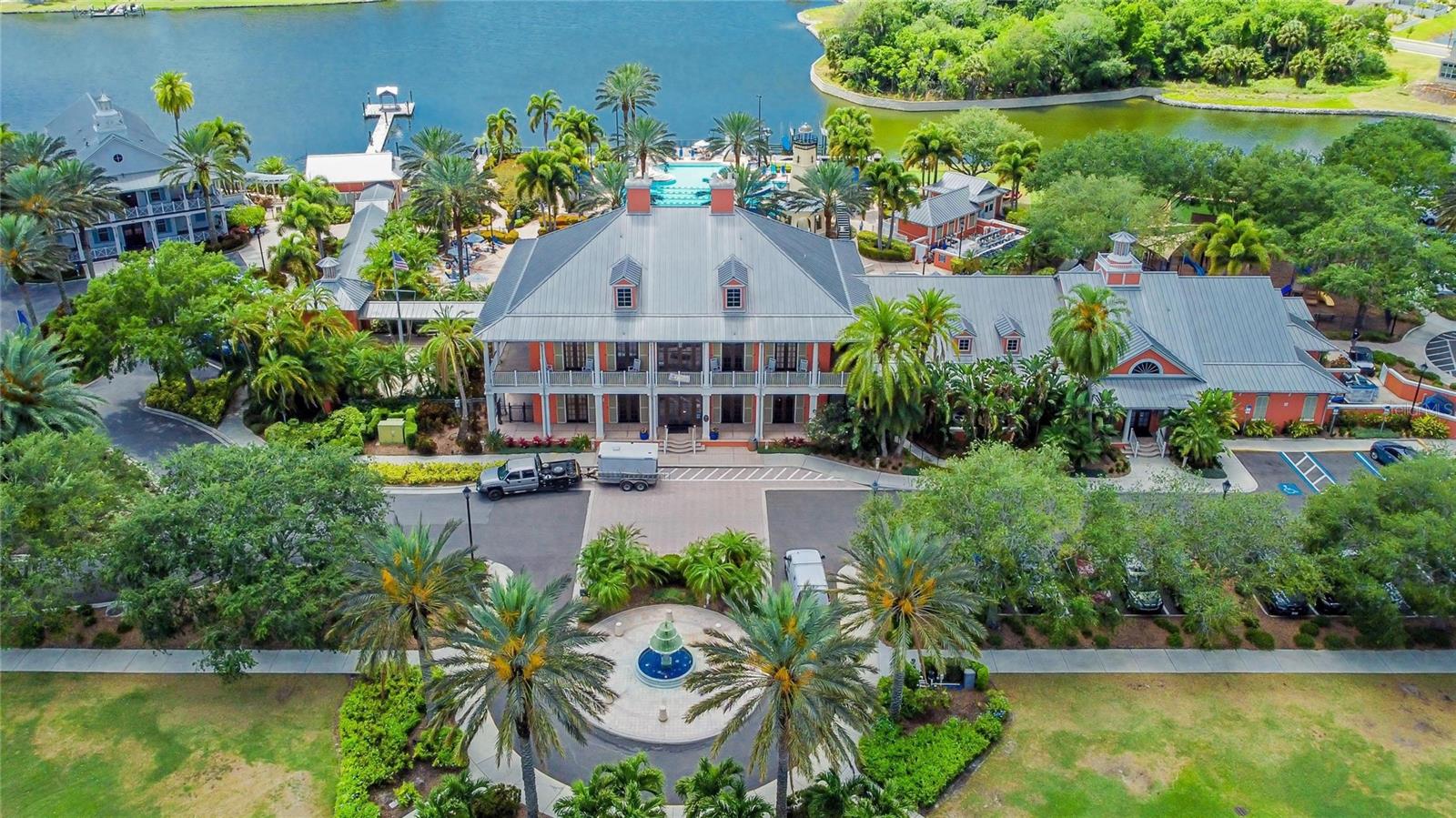 MIRABAY - Residential