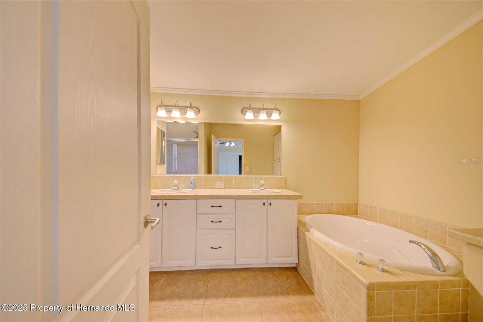BROOKRIDGE COMM - Residential