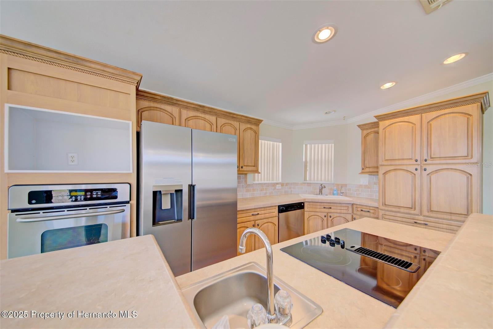 BROOKRIDGE COMM - Residential