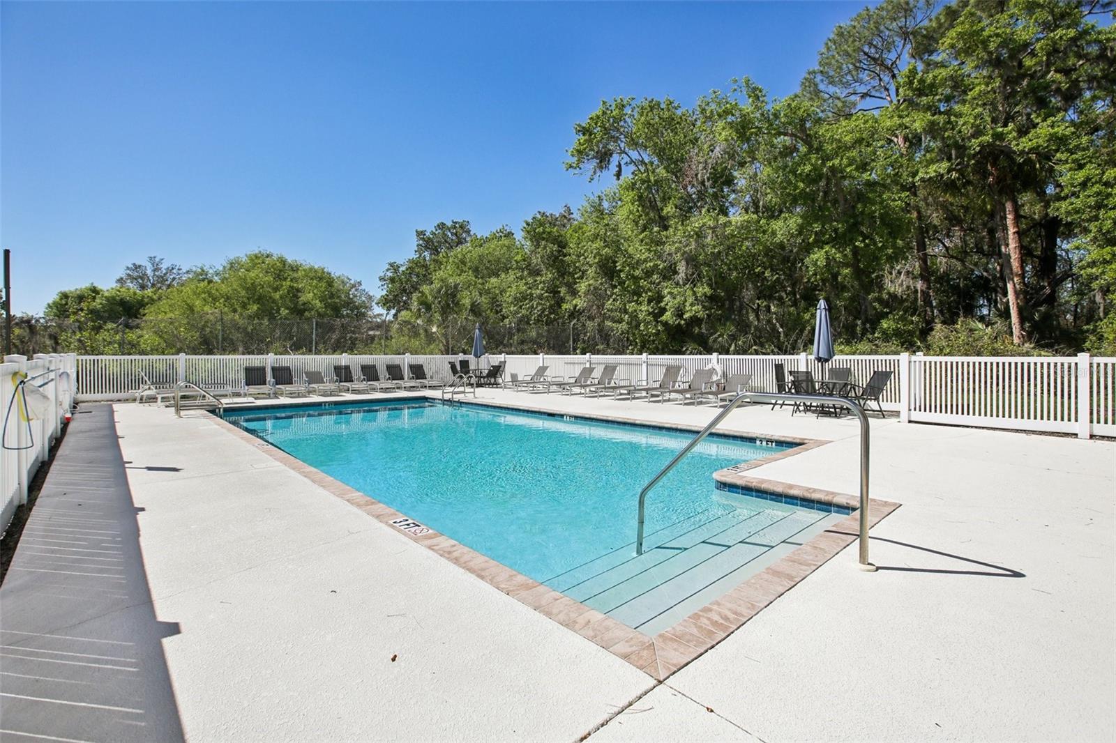 CALUSA CRK - Residential