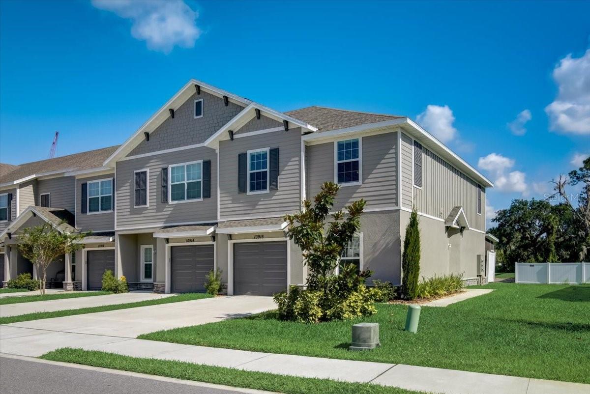 CALUSA CRK - Residential