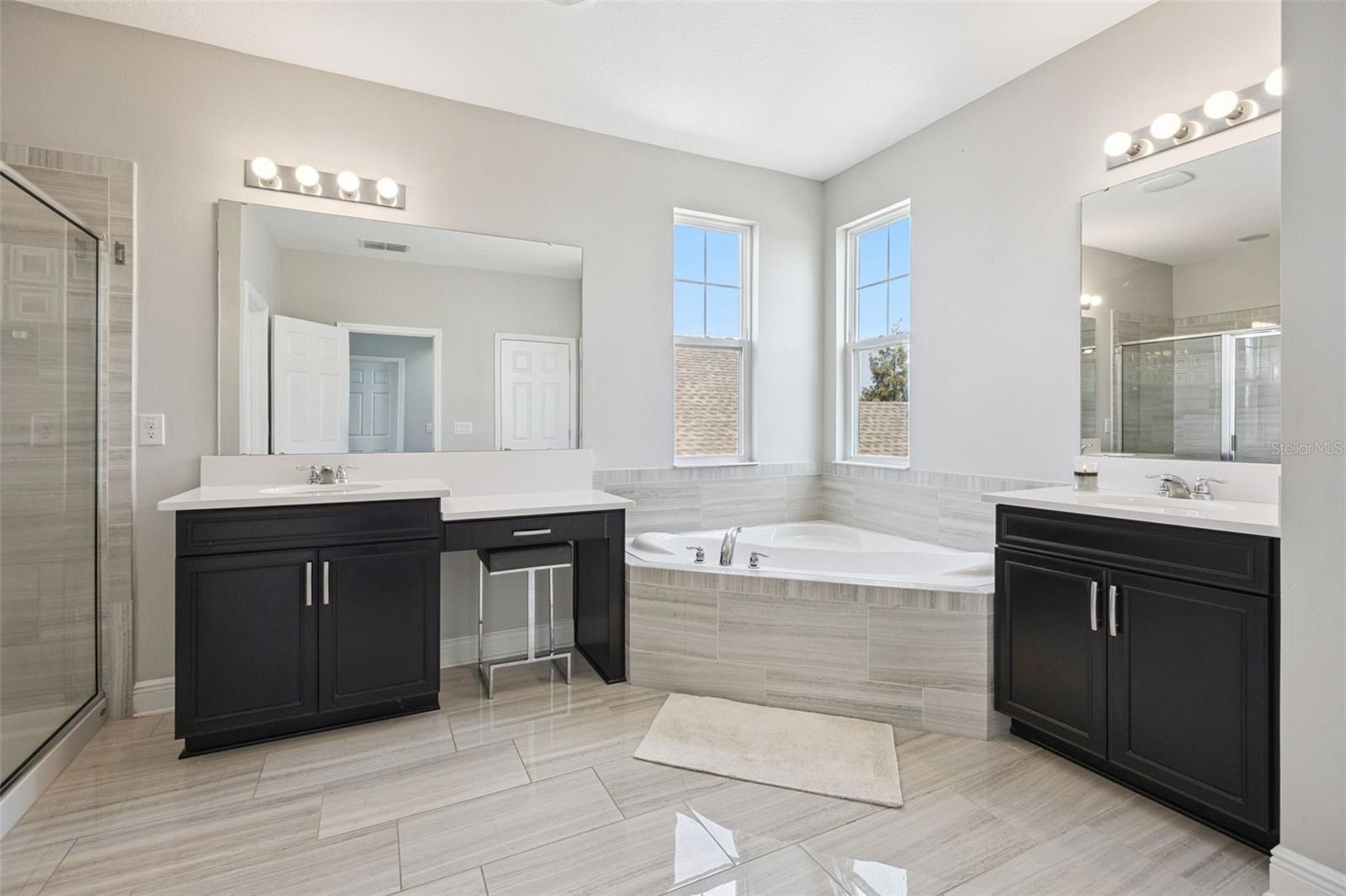 WATERSIDE POINTE - Residential