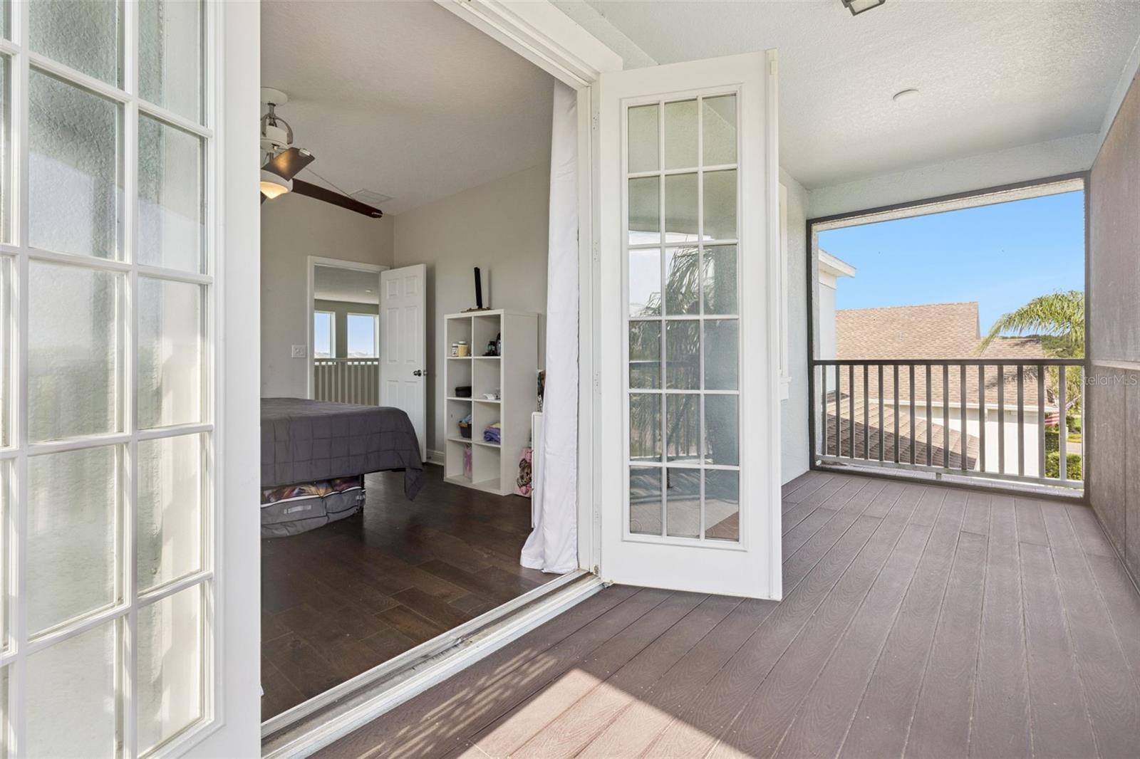 WATERSIDE POINTE - Residential