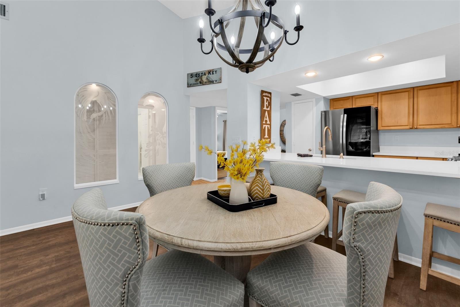 LOS LAGOS - Residential