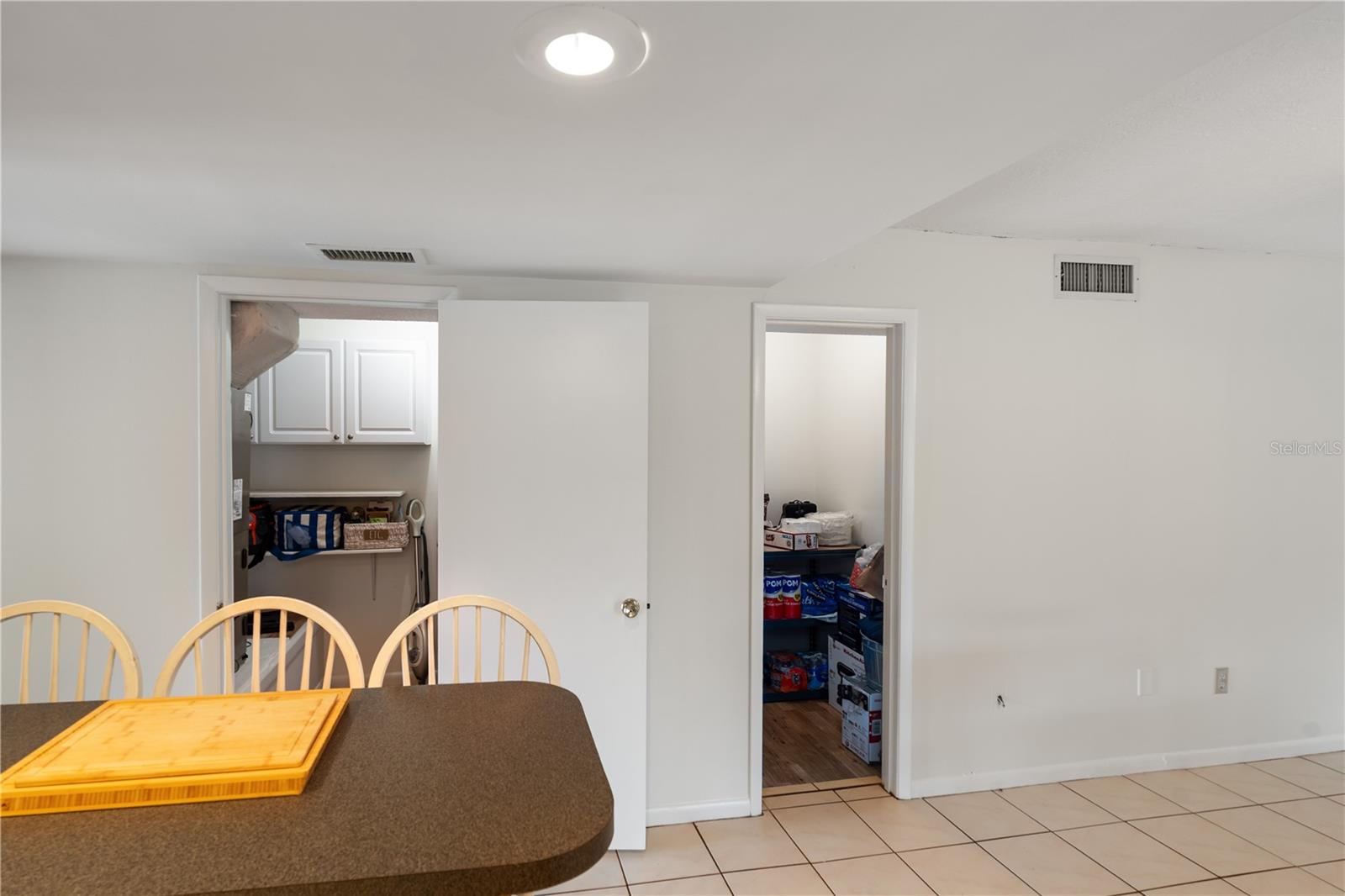 LAUREL HILLS 01 - Residential